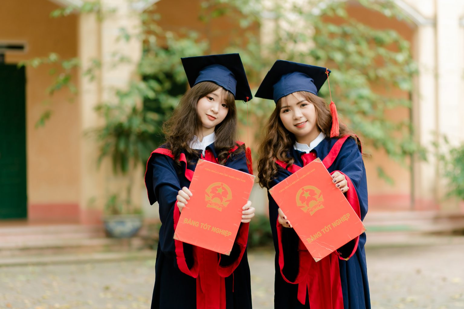 THỦY NGUYỄN BEAUTY & ACADEMY